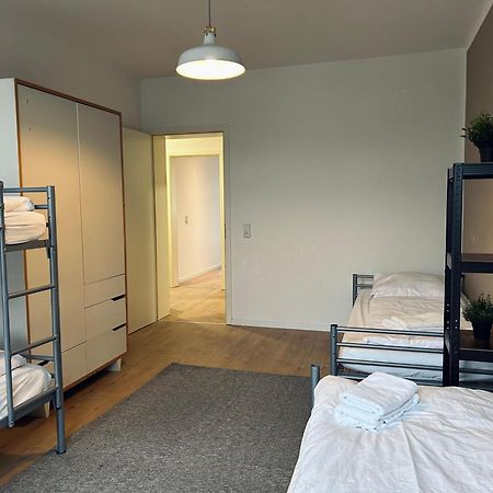 2 Schlafzimmer-Balkon-Kueche-Parkplatz-Designerbad ไลป์ซิก ภายนอก รูปภาพ