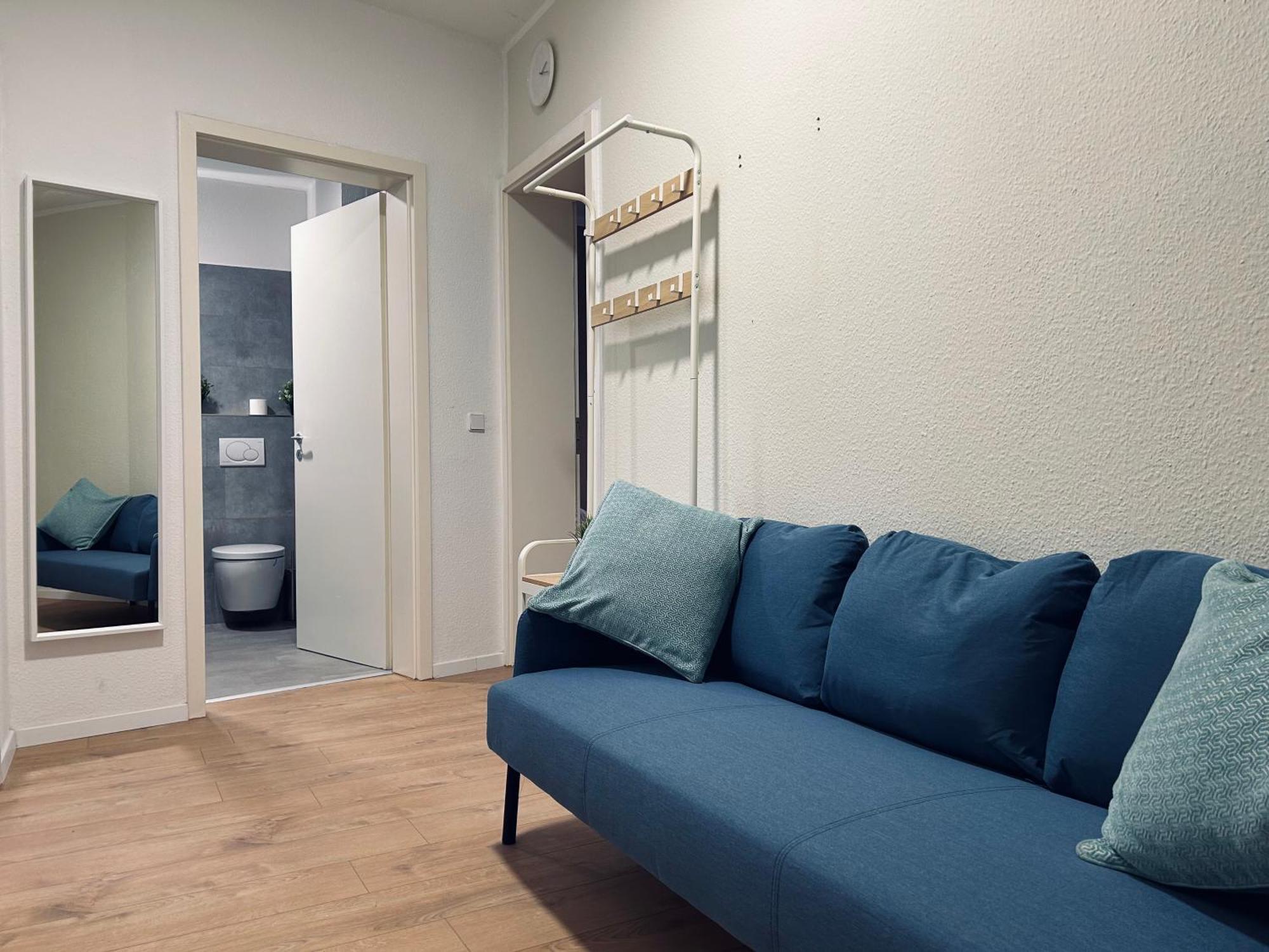 2 Schlafzimmer-Balkon-Kueche-Parkplatz-Designerbad ไลป์ซิก ภายนอก รูปภาพ